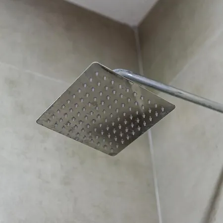 Vista Luxe Balcony With Free Private Parking Appartamento Tirana