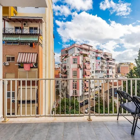 Vista Luxe Balcony With Free Private Parking Appartamento *