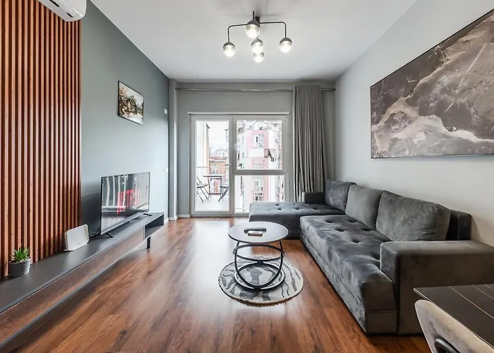 דירה Vista Luxe Balcony With Free Private Parking *