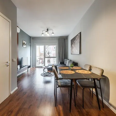 아파트 Vista Luxe Balcony With Free Private Parking