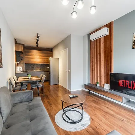 아파트 Vista Luxe Balcony With Free Private Parking 티라나