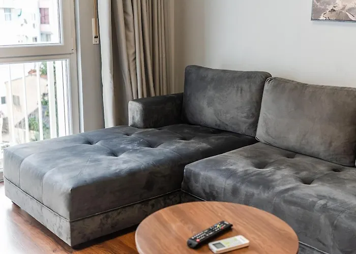 Vista Luxe Balcony With Free Private Parking Lejlighed